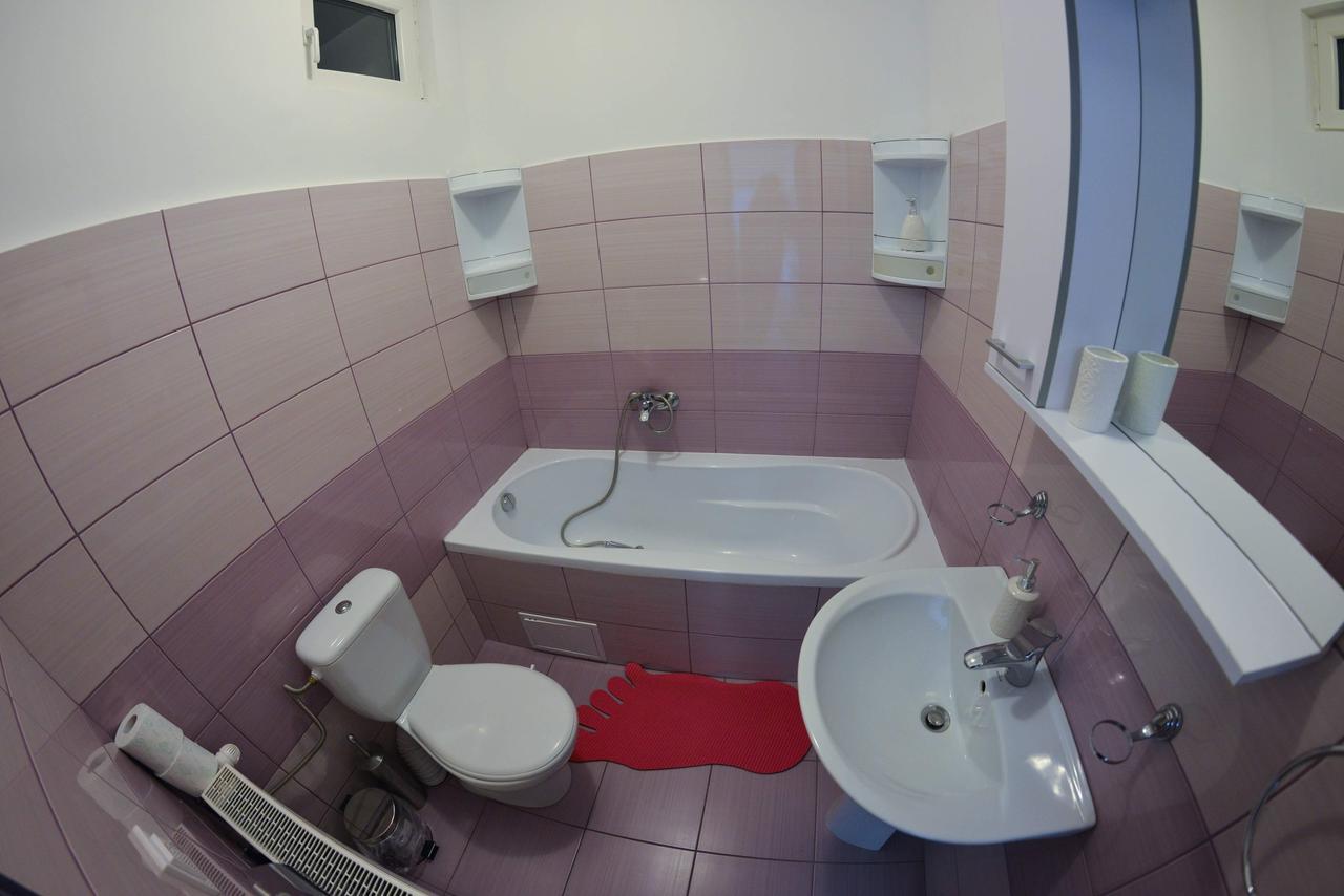 Apartment Luca Poarta Schei Брашов Экстерьер фото