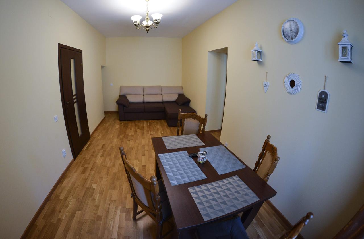 Apartment Luca Poarta Schei Брашов Экстерьер фото